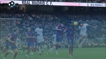 مواجهات ريال مدريد وبرشلونة في الدوري الإسباني قبل كلاسيكو الأرض